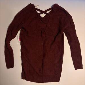 Boutique Tunic Sweater Wine Red Crossback M